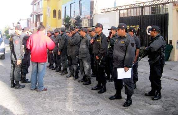 policia en operativos